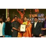 Rakul Preet Singh Instagram - Thankuuuu so much #tsrtv9awards for best actress award for #rarandoivedukachuddam ❤️❤️ #bramarambha ki Chaala santhosham undi 😀 this is one of my most special characters .. thanks to the entire team for making this happen ❤️