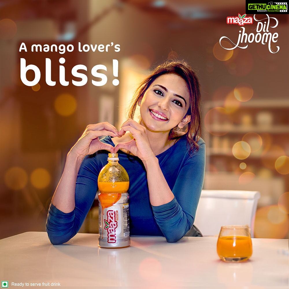 Rakul Preet Singh Instagram - Does your #diljhoome ?? ❤️ #maazafeeling #mymaaza @maaza_mango