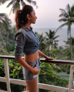 Rakul Preet Singh Instagram - #goadiaries🌴 #lovelife #peace #happiness #friends ❤️