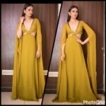 Rakul Preet Singh Instagram - Playing dressup in 👗@deme_love_ Jewellery- @azotiique Styling Team - assisted by @pallakhshah @khushi46 #voguewomenoftheyearawards2018 #style makeup by @neerajnavare.makeupartist @shaikhhamza_photography