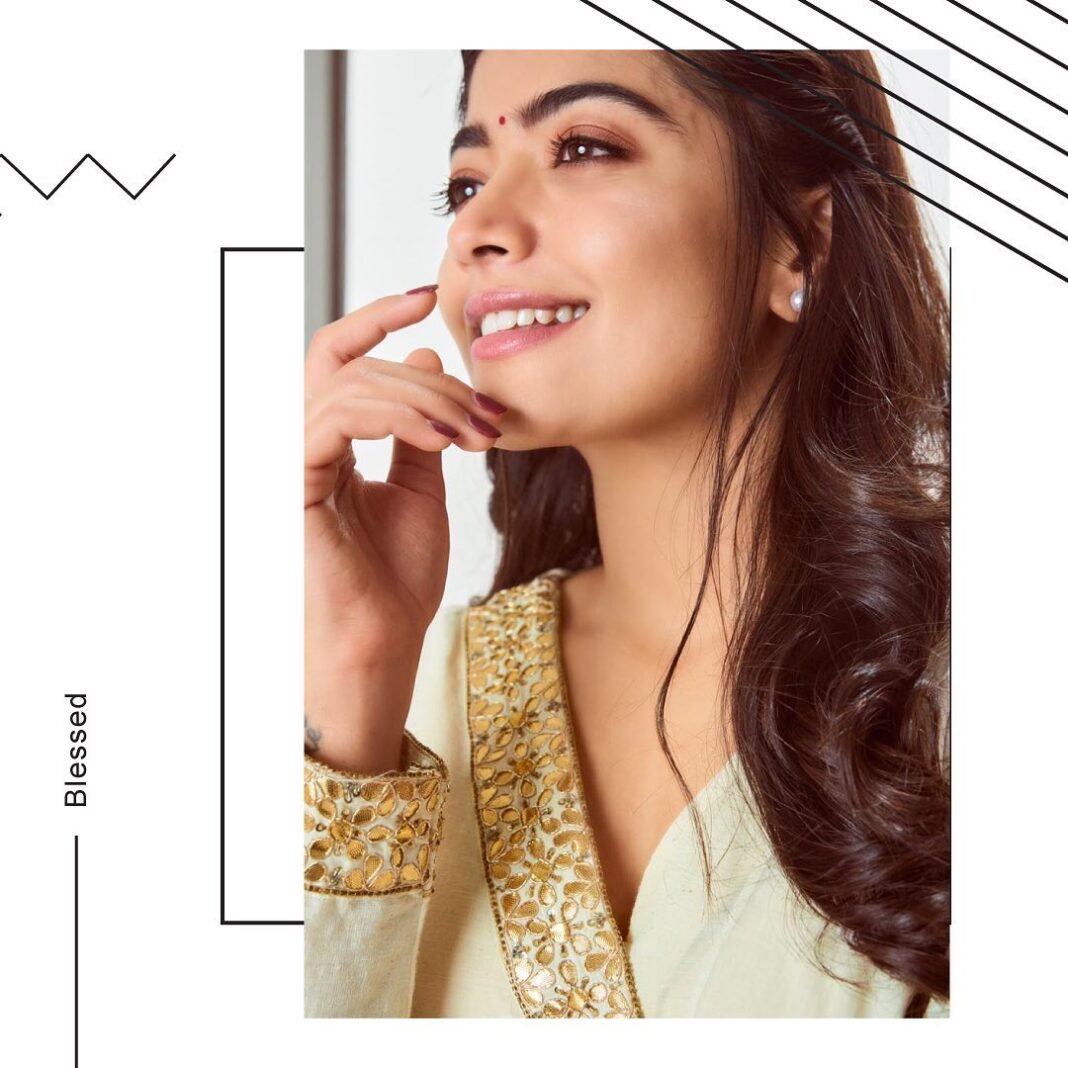 Tokala Ravi Rashmika Mandanna Instagram - Styling: @geetikachadhaofficial Outfit ...