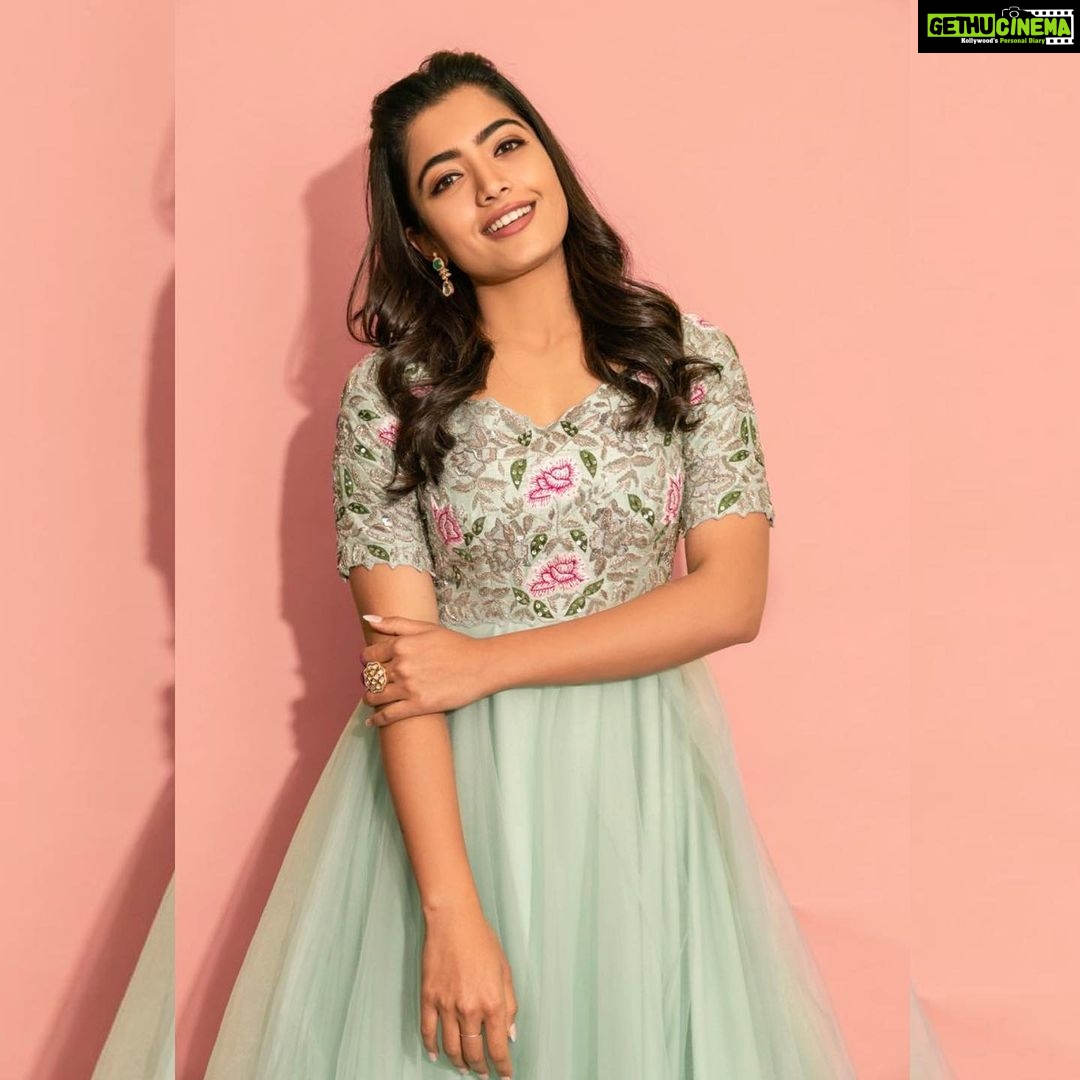Rashmika Mandanna Instagram - 🍁