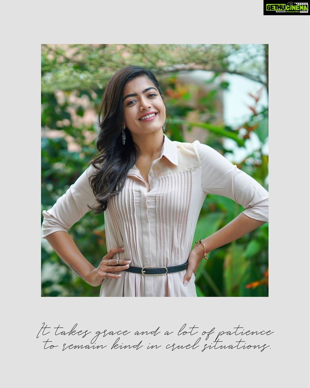 Rashmika Mandanna Instagram - ✨ 📷- @chandan_venigella Styling- @queenandro_ Outfit- @rareism_in Makeup- @sminkupofficial Hairstylist- @chakrapu.madhu