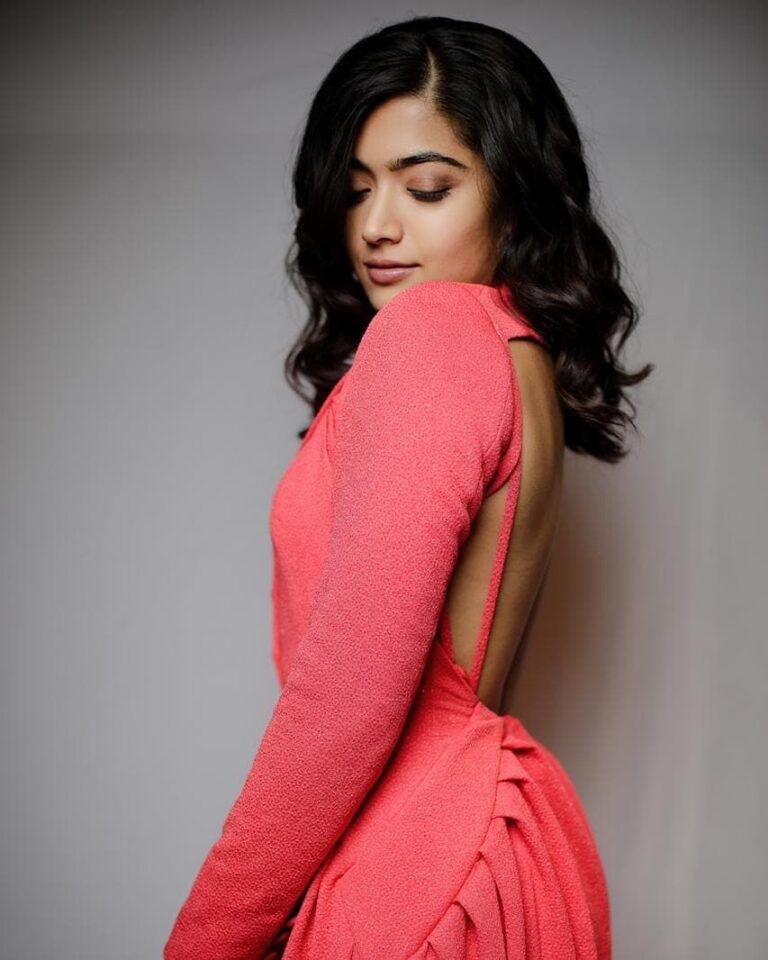 Rashmika Mandanna Instagram - Decide every morning that you are in a good mood. You’ll be surprised on how your day turns out to be. 😉🐒