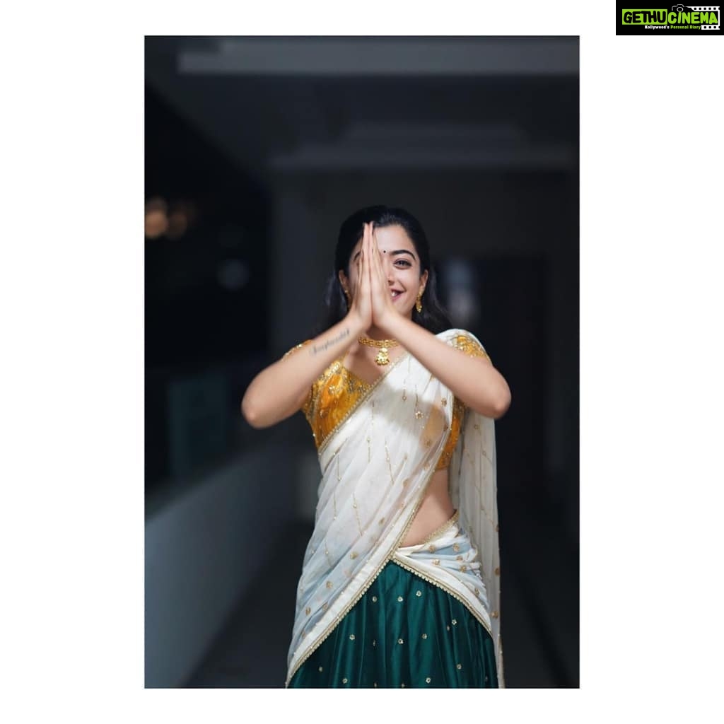 Rashmika Mandanna Instagram - “Somedays just got to be traditional ♥♥” . . Andd that's me thanking you all my way for 1.9m followers on #Instagram 🙈😁❤️ . . . Outfit - @bhargavikunam Jewellery- @amrapalijewels Photographer- @chandan_venigella Styling - @shravyavarma #styledbyshravyavarma