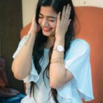 Rashmika Mandanna Instagram - When I don't want to hear something and they keep repeating it..😂😂🙉 🤷🏻‍♀️ pc: @sharan_gc 😒 thankyou for styling me @incharaa_suresh and Nikhita..♥️♥️
