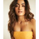 Rashmika Mandanna Instagram – Feeling the 20M be like- ✨💃🏻🤍 
I love you! 🙆🏻‍♀️