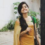 Rashmika Mandanna Instagram – Eeeeee..😄😆