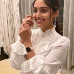 Reba Monica John Instagram – Started this new year in Style! Take yours a notch higher with the End of Season sale at @danielwellington. Shop some of your favourite pieces at a 20% off. Combine this with my code DWXREBAJ to save an additional 15%! 

#danielwellington