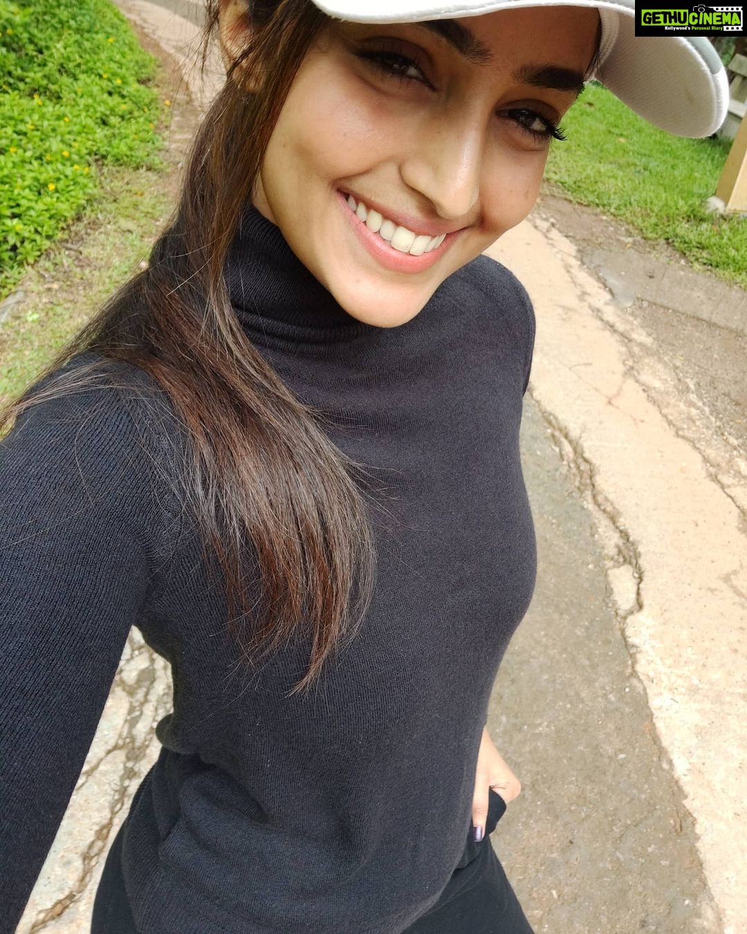 Reba Monica John Instagram - Let it hurt Let it bleed Let it heal And Let it go. Let's pledge to find a reason to smile or to be another's reason to smile! . . . #smile #dontworrybehappy #donthideyourfeelings