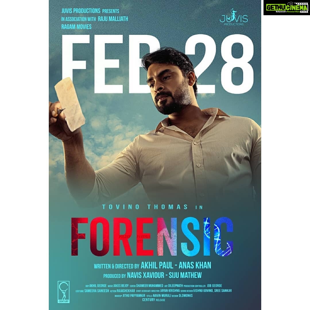 Reba Monica John Instagram - FORENSIC has cleared the censors with U/A certification! Releasing in theaters worldwide, on 28th Feb 2020. Four more days to go.. Grab your tickets now!! You don't want to miss this thrilling crime mystery @tovinothomas @akhilpaul_ @mamtamohan @anwar.shereef @khanfactor90 . . #WitnessTheSolution #Feb2020