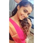 Reba Monica John Instagram – The only time we got to dress up and look like a girl was while shooting for this crazy fun song bigil bigil bigiluma 💥  Who would have thought I’d share a dancing floor with our Thalapathy himself. More BTS pictures and videos coming soon. #bigil #anitha #thankyouforallthelove 💞