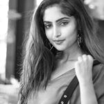 Reba Monica John Instagram – ‘ Whatever you love, You Are ‘
.
.
.
@mahesh_nair photography 
@anjali_tater MUH
@arathijayaraj styling ✨

#blackandwhite #photography #photoshoot #bangalore #instafashion #boldandbeautiful