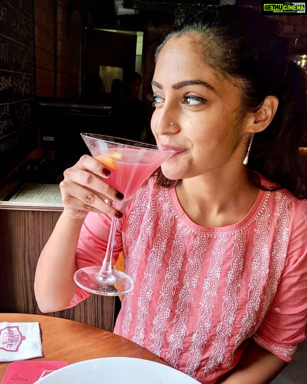 Reba Monica John Instagram - When you match your cosmopolitan πΈβ¨ . . . P.C @joemonjoseph π€ The Biere Club - Craft Brewery . Kitchen