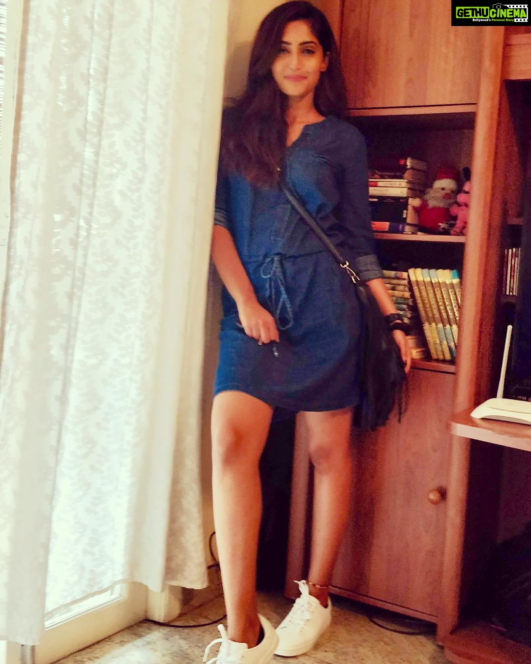 Reba Monica John Instagram - When mum thinks the focus is on point, pictures turn out to be as such 🙌🏻 @minijohn123 good job 😜 . . . #mothersphotography #youcoulddobetter #istilllikeit 😜✨