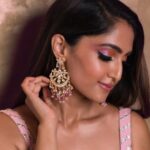 Reba Monica John Instagram – Up close! ✨

Shot by @prachuprashanth 
Makeup & Hair by @samanthajagan @whatawink
Outfits @chaitanyarao_official
Jewels @amrapalijewels
Location @varnamalaweddingexperience

#tisacloseaffair