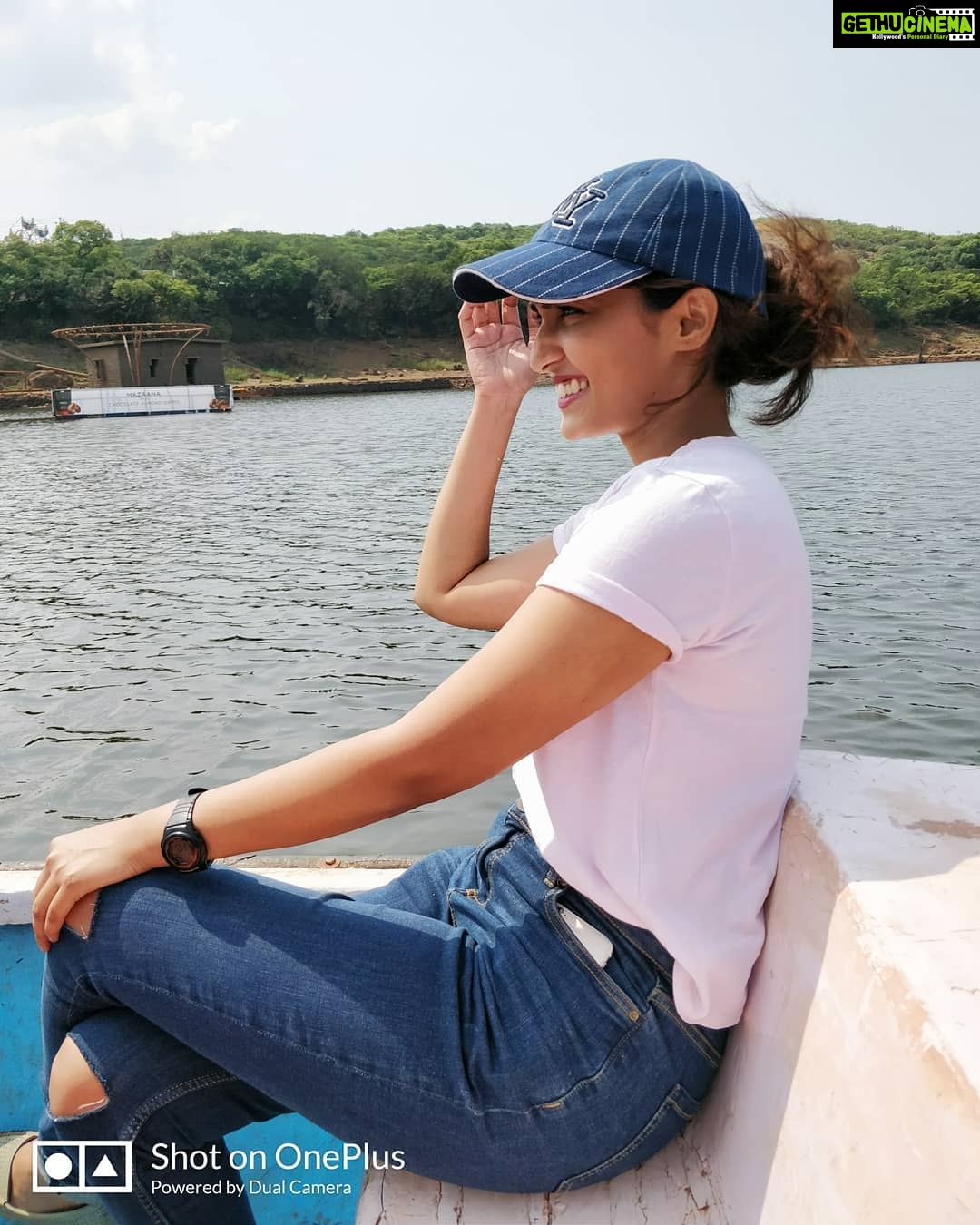 Reba Monica John Instagram - MAHABALESHWAR: Day 2 . . The experiences we have and the memories we make is what stays with us. When nature is cheaper than therapy, what else do we need. . . #beautifuldestinations #beautifulmemories #travel #natureistherapy #ShotOnOnePlus #unwind #breatheinpeace #breatheoutnegativity #touristythings #vacationmode #incredibleindia