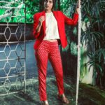 Reba Monica John Instagram – * Well I’m just staring at a coconut tree 🌴 round the corner *

Styled by @teresaboban 
The beautiful outfit is by @namsgorgs 
Makeup and hair by Jenny! 
Picture courtesy @jinsabraham 
I Love this series and also absolutely loved working with these super talented, amazing people. 
Much love ✨

#redseries #indowestern #fashion #style #photography #posingawkwardly #2018 #january #post2 #magazine #shoot #kochi