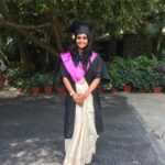Reba Monica John Instagram – TB to Graduation 2017 when I looked like a Happy little kid. 
#Masters #CU #moretocome