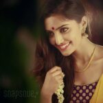 Reba Monica John Instagram – Oh look! ✨
I’m already set for ONAM’17 😍
Throwback to one of my favourite shoots. Met some great people and they’re the reason why I look like I do in the picture. 
P.s there’s already a black and white version of this picture on my page but colour is everything! 🔥
Soooo the credit goes toooo
Hair and make up – @priya.deepak 
Costume and styling – @arathijayaraj 
P.C – @Agosh Vyshnavam
Thank you so much darlings ❤️ #nofilter #justsaying