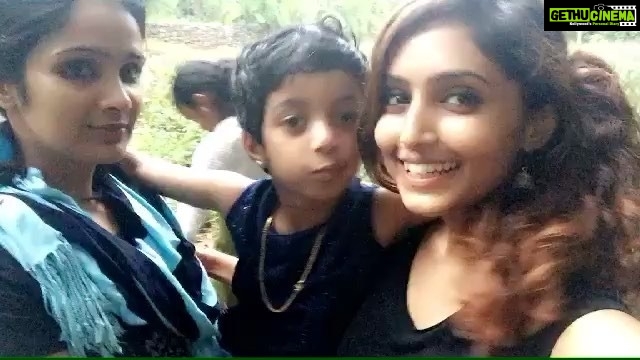 Reba Monica John Instagram - My baby cousins love me so much ๐โบ๏ธ I could just spend as much time with these brats. Also They're ready to pose all day๐ #Thodupuzha #kerala #cousins #kiddos #brats #babies #lovethem #keraladiaries #malayali