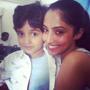 Reba Monica John Instagram - #6yearold #cutie #ontheset