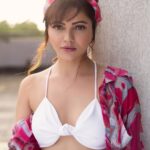 Rubina Dilaik Instagram - Waqt k saath nahi badle toh na Badle !!! . . . . . . . Shit by @nitintankphotography Styled by: @ashnaamakhijani Outfit: @themissyco