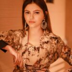 Rubina Dilaik Instagram - Eventually, everything connects ! . . . . Shot by : @smileplease_25 Styled by: @ashnaamakhijani Outfit: @kamalsoodofficial Earring: @rubansaccessories @oakpinionpr