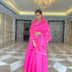 Rubina Dilaik Instagram - Pink-ness b like . . . . . Styled by: @ashnaamakhijani Outfit: @reyapurohit.indobohemianwear