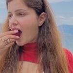 Rubina Dilaik Instagram - 🍋🍐🍎🍏🍌🍉🍓🍒🍑🥭🍍🥥🥝🍅🍆🥑🥦🥬🌶 . . . . #vocalforlocal #rubinadilaik #local #fruits #vegatables #seasonal #plum #peaches #shimla #himachal