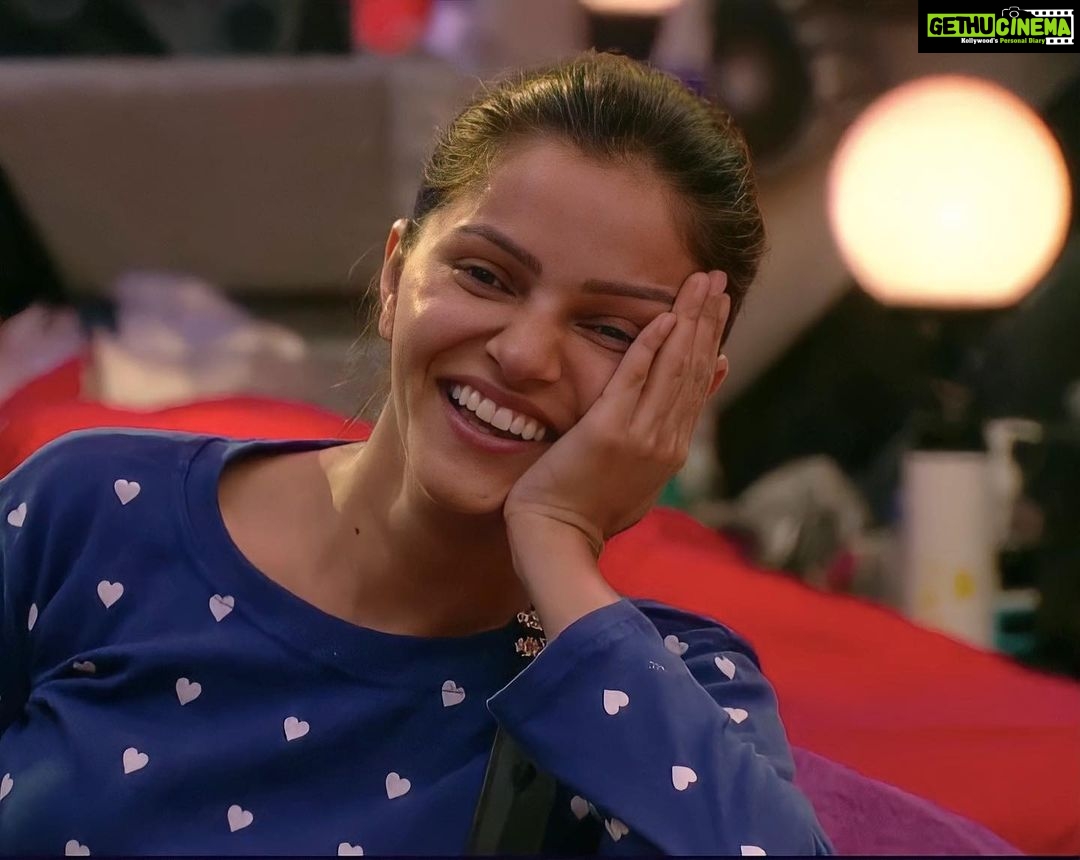 Rubina Dilaik Instagram - Keep smiling β¨βπ Styled by: @ashnaamakhijani Nightwear: @kav.fashion β β β -----------β #TheRUBINAShow #RubinaDilaik #BB14 #BiggBoss14 #TeamRubinaDilaik #TeamRubina #Colors #december #winter #December #WeekendKaVaar #BBLikeABoss #VoteforRubina #BBTrendMasterRubinaDilaik