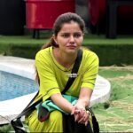 Rubina Dilaik Instagram - Stay strong queen 💚⠀ ----⠀ Styled by: @ashnaamakhijani Nightwear by: @urbanic_official ⠀ ⠀ -----------⠀ #SavageQueen #SavageQueenRubina #BigBoss2020 #RubinaDilaik #BB14 #BiggBoss14 #TeamRubinaDilaik #TeamRubina #BB14 #Colors #BigBossHouse #experimental #ootd #fashion #voteforRubinaDilaik #VoteforRubina #expressions #love #brown #TeamRubinav #Fashionista #style #Happiness #mood #HairAccesories #VoteforAbhinav #Elegant #RubinaIsShakti