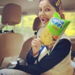 Rubina Dilaik Instagram - Bole mere lips I love uncle chips...... 👄
