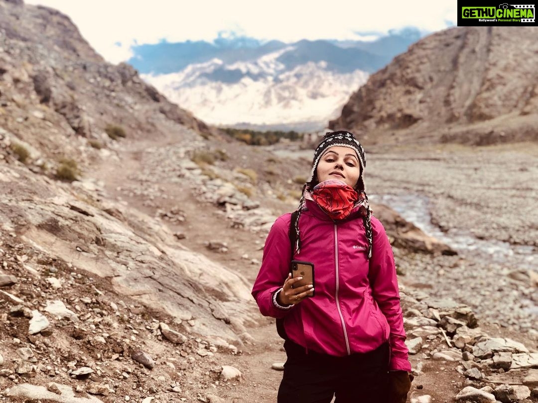 Rubina Dilaik Instagram - If we were meant to stay at one place, we’d have roots instead of feet , He said - Rachel Wolchin