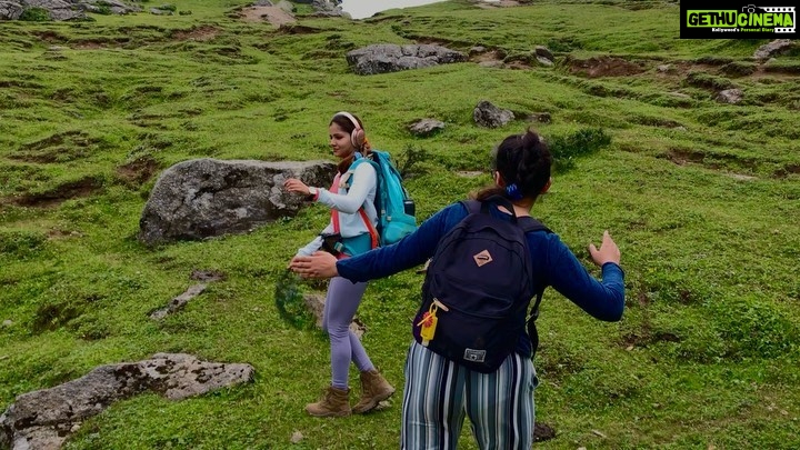 Rubina Dilaik Instagram - Ha ha ha..... Dilaik sisters are insanely sane 🤪 @jyotikadilaik