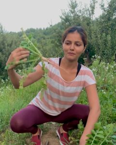 Rubina Dilaik Instagram - Is it Me or every “actor “ personifies vegetables 😛 like i just did ......