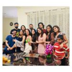 Rukshar Dhillon Instagram - LOVE & ONLY LOVE❤️ P.S- Swipe to the end to see what a good host I am😉🥰 #family #friends #love #birthdayvibes #getdressedupgetcooking #happyhappyday