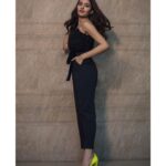 Rukshar Dhillon Instagram – The classic “Kaali-Peeli”💛🖤…
Styled by- @eshaamiin1 
HMU- @shreyasmakeupandhair
Photographer- @mr.nee_khill 
#promotions #bhangrapaale #bhangrapaale3rdjan #colourpop #classic