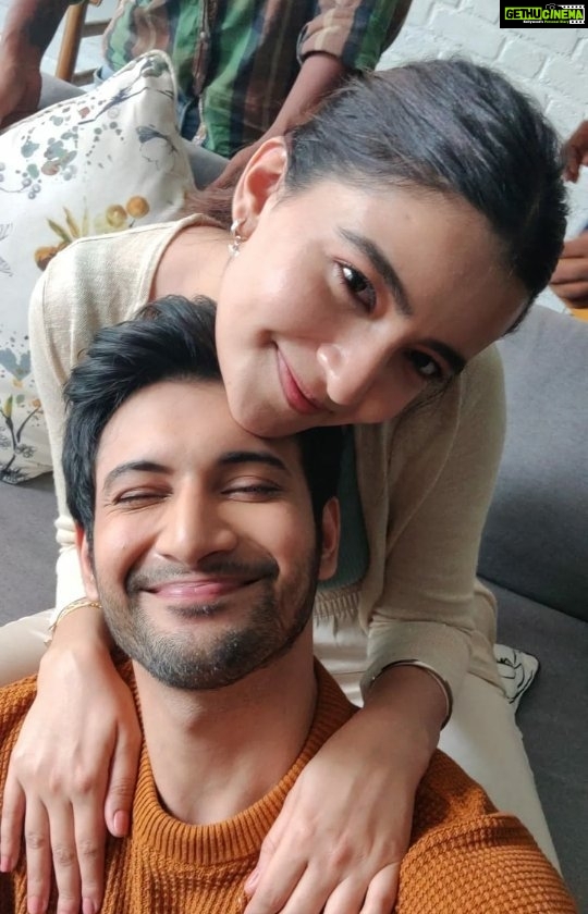 Rukshar Dhillon Instagram - What are friends for, if not to be a family away from family! I've got @rohitsaraf hair woes covered with WOW Skin Science Amla Hair Oil Made using the purest & freshest of Amlas. It makes sure that his hair remain strong & always healthy with no harmful chemicals.๐ Go to www.buywow.in and use code ROHSHAR20 to get 20% off. #WOWSkinScienceIndia #BeWOWNaturally #WOWAmlaPureAmla #SuperfoodForHair #WOWHairDays