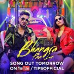 Rukshar Dhillon Instagram - Shoes ✔ Swag ✔ Stage ✔ Get ready to dance to the desi beats! #BhangraPaaLe, song out tomorrow! @sunsunnykhez @snehataurani #RonnieScrewvala @rsvpmovies @jam8studio @tips @urs_mandygill @ipritamofficial @ShubhamShirule @beingmudassarkhan