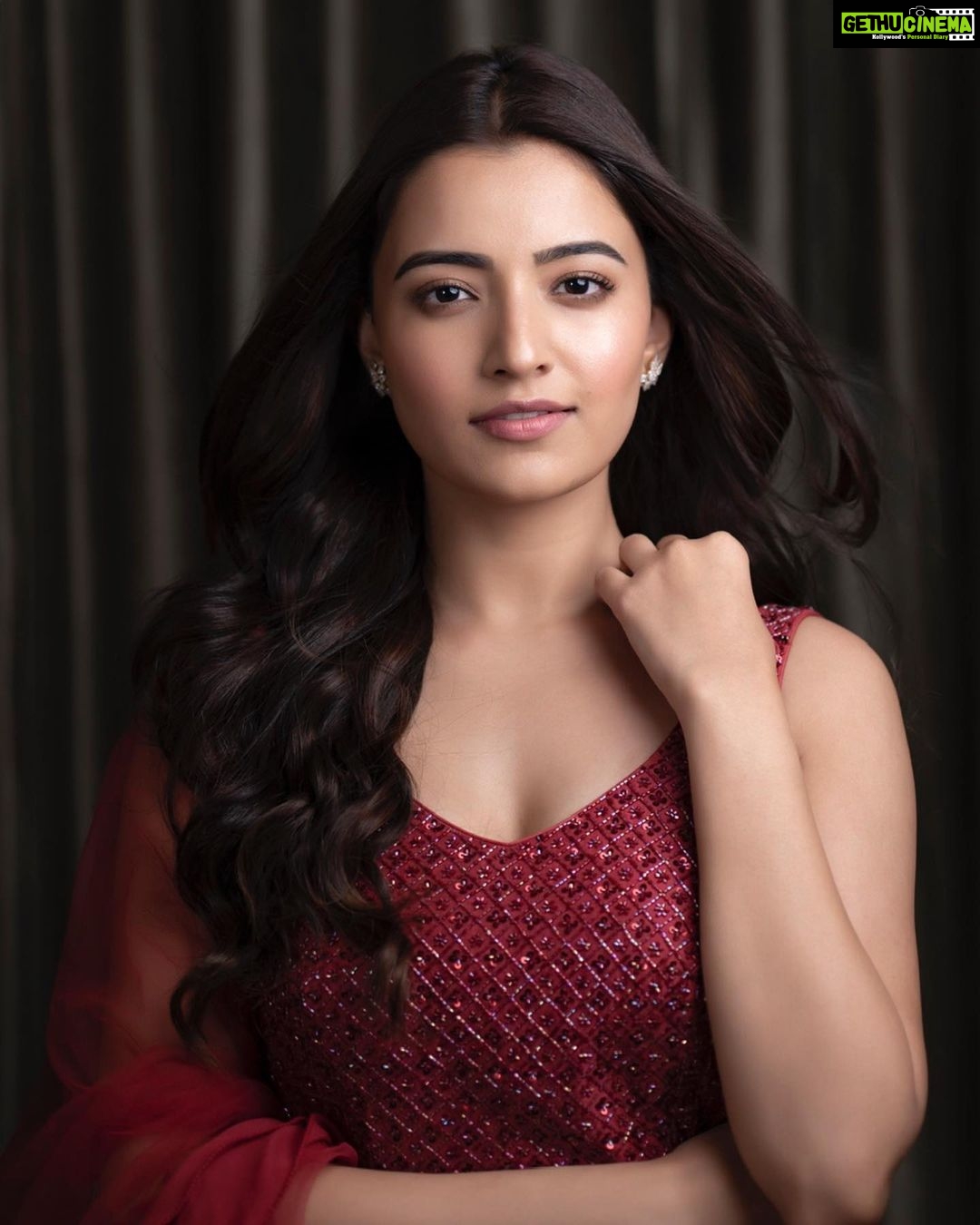 Rukshar Dhillon Instagram - #ABCD Pre-release event❤️ Wearing- @mishruofficial Earrings- @akoyajewels Styled by- @meghanaalluri Make up- @tanvismarathe Pictures- @karteeksivagouni