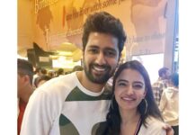 Rukshar Dhillon Instagram - Breathtaking performance @vickykaushal09 Being from the armed forces background I feel extremely proud to watch a film like “URI”. It gives you the feeling of valour, pride and every emotion that an army family faces and goes through together. Brilliantly executed by @adityadharfilms @rsvpmovies A must watch! #releasingtomorrow #URI