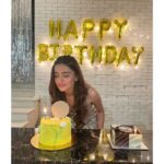 Rukshar Dhillon Instagram – To be surrounded by my loved ones who made my day so memorable, the sweetest and such thoughtful birthday wishes from each one of you, my heart is filled with gratitude. Thank you all so so much for making me feel so special. Sending lots of love to each one of you♥️