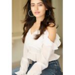 Rukshar Dhillon Instagram – “The biggest adventure you can take is to live the life of your dreams”-Oprah Winfrey❤️——❤️
Captured by- @advait_vaidya 
Edited by- @chinthuu1132 
Styled by- @evelyn.c7 
HMU by- @nidhikaushal7makeup