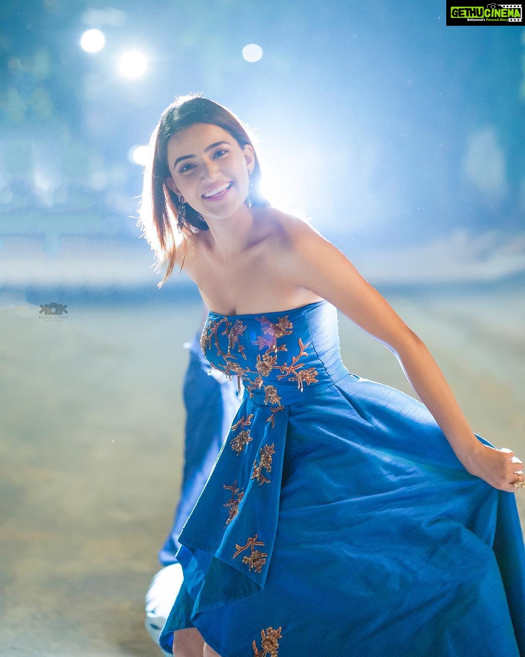 Rukshar Dhillon Instagram - Happy Feet❤️ 2 days to Krishnarjuna Yudham! Can’t wait for all you guys to watch the film☺️ Book your tickets now!!!! Captured by- @kamalkiranphotography #KAY #krishnarjunayudham