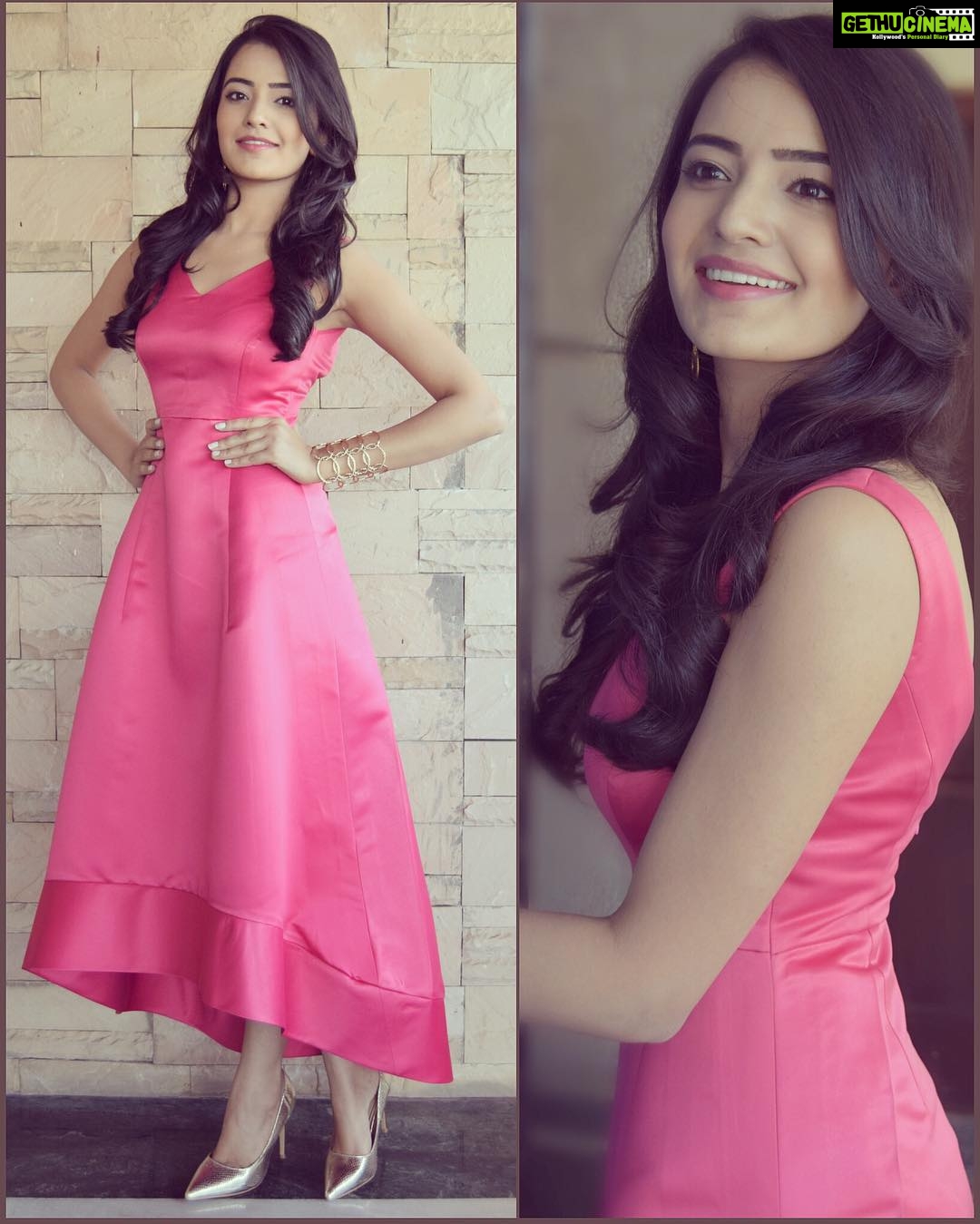 Rukshar Dhillon Instagram - Run Antony audio launch! In a @tejudesigngarage creation! Loving the simplicity and colour of this outfit! Picture credits- @aranayasharma #runantony#audiolaunch#trollsandalwood#tejudesign#troll_bengaluru#musicreleased#releasingsoon#lovefordresses#fashiondiaries#fashionblogger#fashionofinstagram#dresses#dune#loveforheels#accessorise#fashiongram