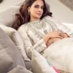 Saba Qamar Zaman Instagram - So what did my Eid look like? I woke up, offered my prayers and spent the day holding my family close to myself, grateful for my blessings but yet so scared. I love my designer friends, who put in so much love to customise Eid outfits for me but I love them more for understanding that I didn’t have it within me to celebrate knowing so many of us were mourning out there.