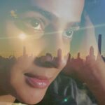 Saba Qamar Zaman Instagram - We take photos as a return ticket to a moment otherwise gone! 🤍 NYC you'll always be in my heart! 🇺🇸😍 #Vacation'21 Manhattan, New York
