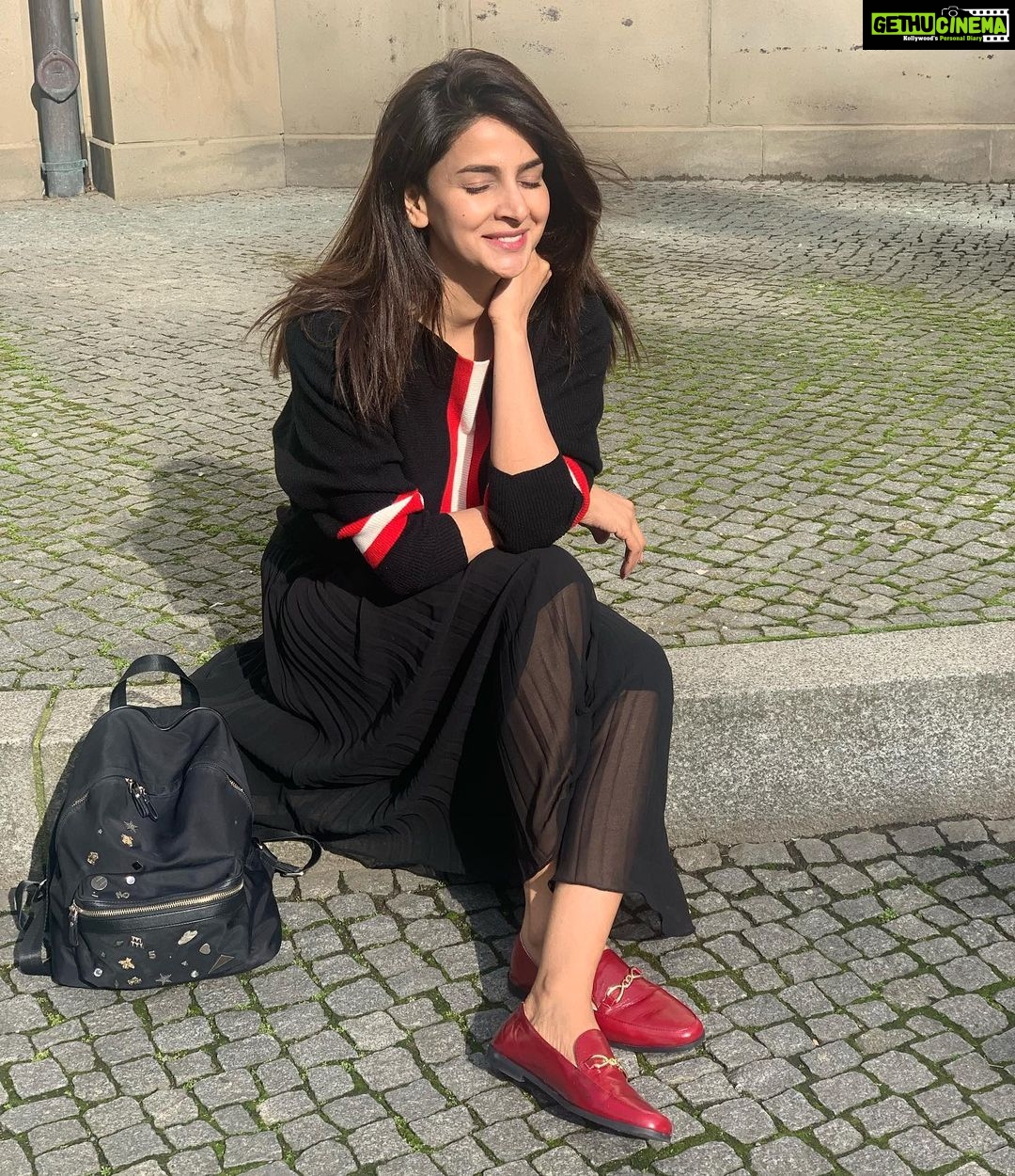 Saba Qamar Zaman - 118.1K Likes - Most Liked Instagram Photos