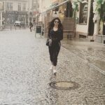 Saba Qamar Zaman Instagram - Vacation mode on 😎 #Iloverain❤️🌧 Berlin, Germany